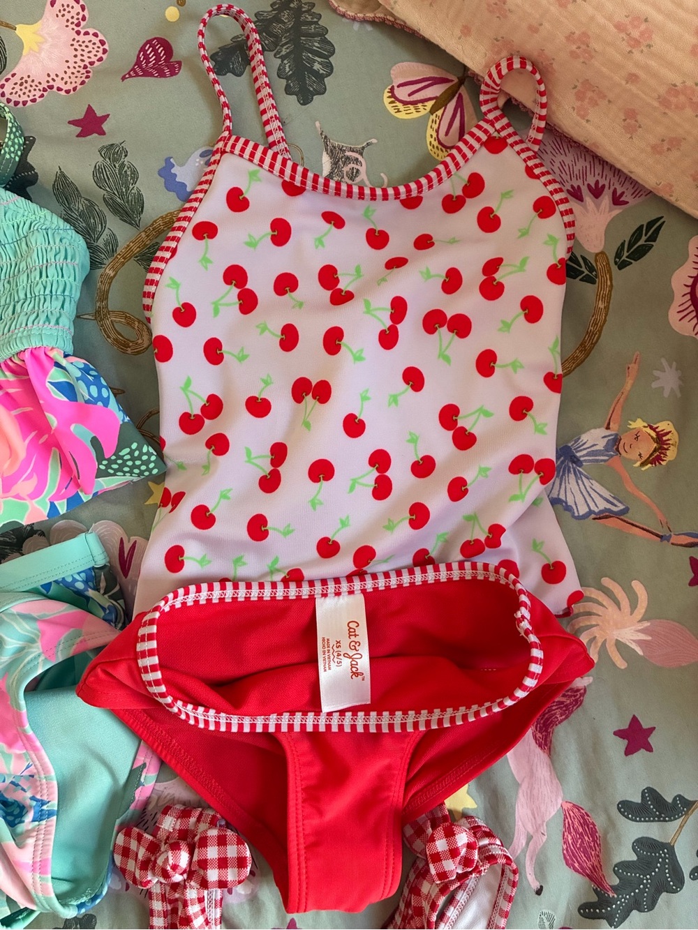 Assorted bathing suits - Picture 4 of 6